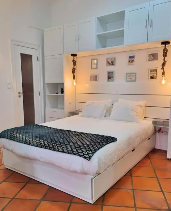 Spacieux A Alfama, A Deux Pas Du Chateau * Lissabon